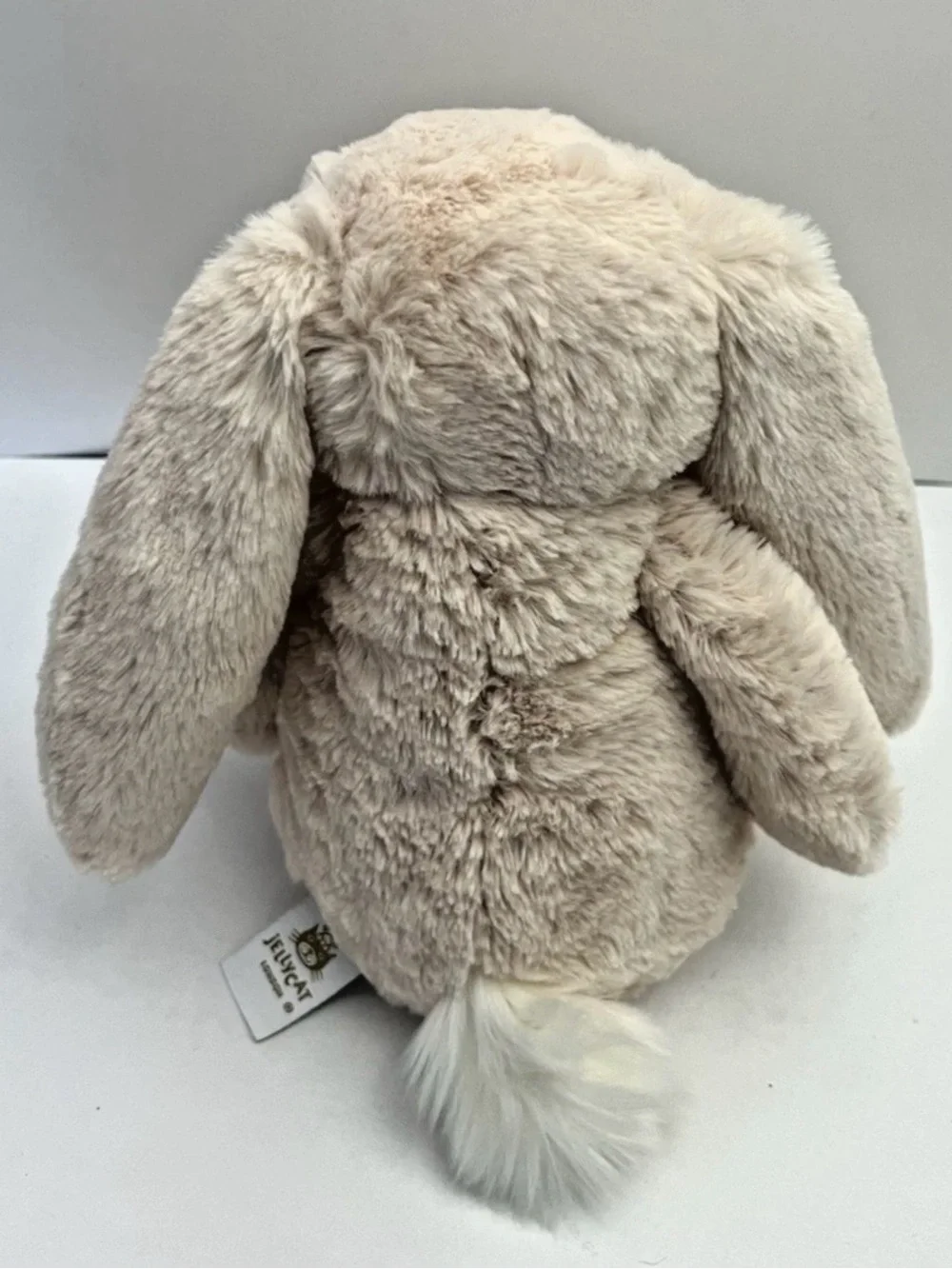 Jellycat London Bashful Bunny Plush Beige Rabbit 11” Medium Soft Toy Gold Tag